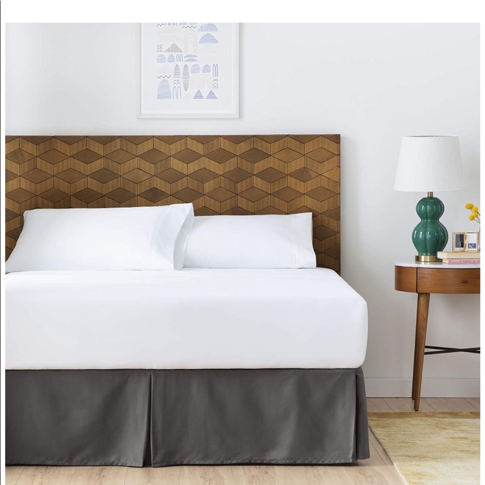 Queen Bedskirt